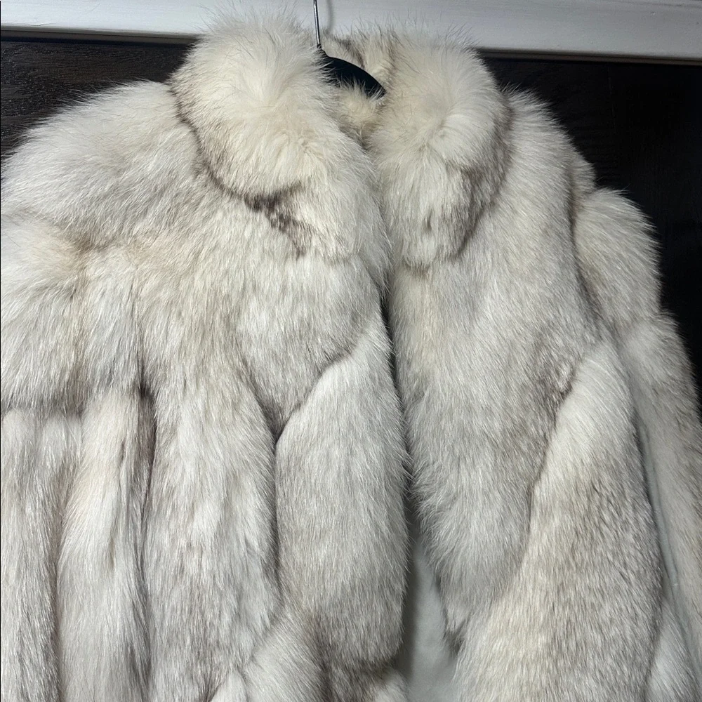 White Fox Fur Jacket - Picture 8 of 8